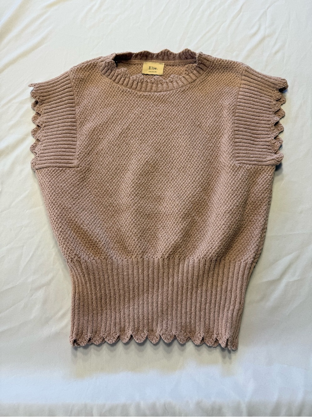 Tahari Mauve Pink Scalloped Cap Sleeve Sweater